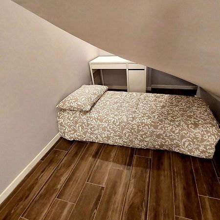 Appartement Casa Magnolia à Pomezia Chambre photo